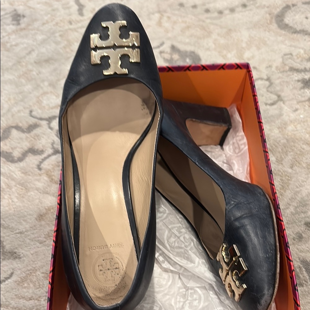 Tory Burch Navy Leather Women's Shoes